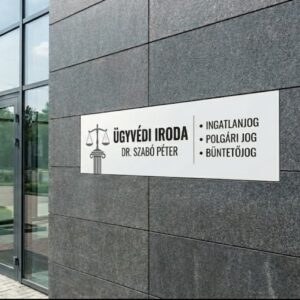 ugyvedi iroda reklamtabla