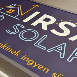 vilagito tabla keszen irsa solar